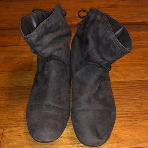 Women’s Arizona Co. Ankle Booties